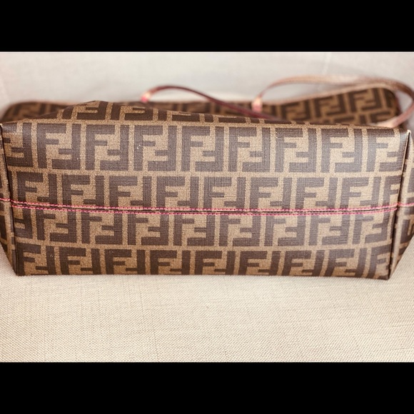 Fendi Roll Tote - Picture 6 of 8